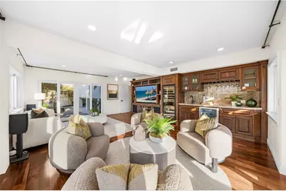 16455 Ladona Circle, Huntington Beach, CA 92649 - Photo 19