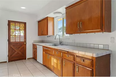 16451 Rhone, Huntington Beach, CA 92647 - Photo 7