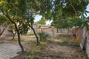 16451 Rhone, Huntington Beach, CA 92647 - Photo 23