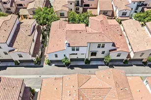 115 Tubeflower, Irvine, CA 92618 - Photo 37