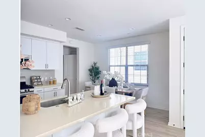 115 Tubeflower, Irvine, CA 92618 - Photo 7