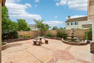 14045 Silent Stream Ct, Eastvale, CA 92880 - Photo 31
