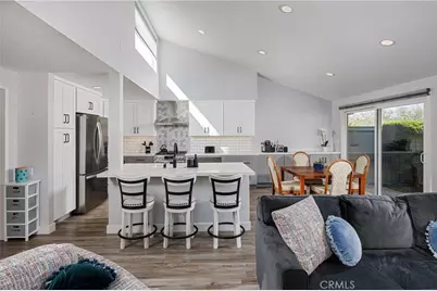 19510 Sandcastle Ln, Huntington Beach, CA 92648 - Photo 9