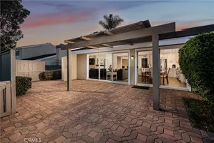 19510 Sandcastle Ln, Huntington Beach, CA 92648 - Photo 23