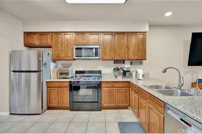 14104 Kiowa Road, Apple Valley, CA 92307 - Photo 15