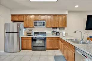 14104 Kiowa Rd, Apple Valley, CA 92307 - Photo 15