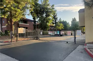 1114 W Blaine St, Riverside, CA 92507 - Photo 5