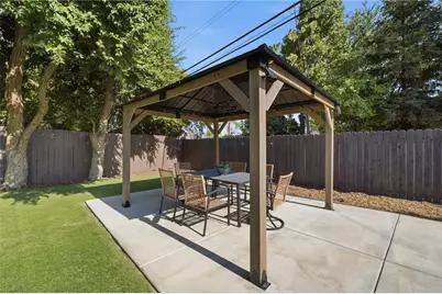 958 Fairway, Bakersfield, CA 93309 - Photo 57