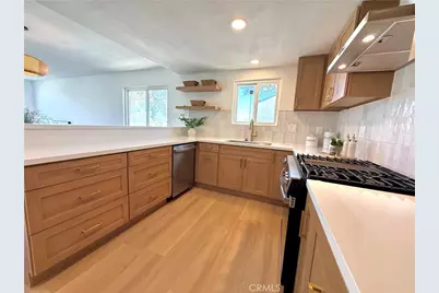 2707 Vanderbilt Lane #3, Redondo Beach, CA 90278 - Photo 3