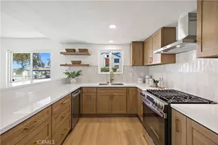 2707 Vanderbilt Ln, Redondo Beach, CA 90278 - Photo 3