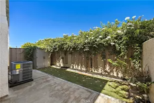2707 Vanderbilt Ln, Redondo Beach, CA 90278 - Photo 17