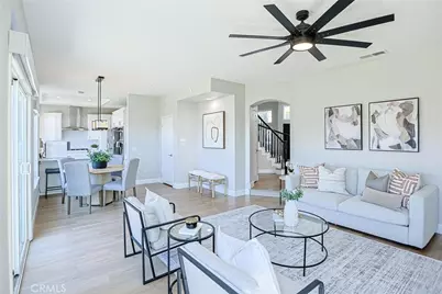 20811 Porter Ranch Road, Rancho Santa Margarita, CA 92679 - Photo 11
