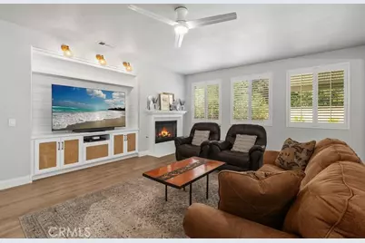 35597 Hawkeye, Murrieta, CA 92563 - Photo 11