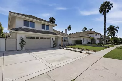 20302 Craimer Lane, Huntington Beach, CA 92646 - Photo 3