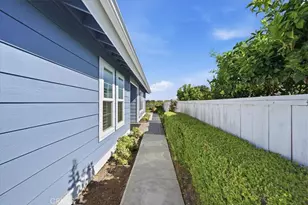 1816 E Pointe, Carlsbad, CA 92008 - Photo 31