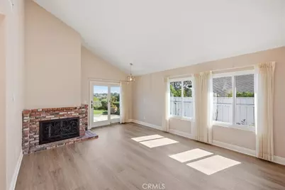 1816 E Pointe, Carlsbad, CA 92008 - Photo 13
