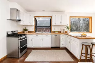 27661 Canyon Dr, Lake Arrowhead, CA 92326 - Photo 7