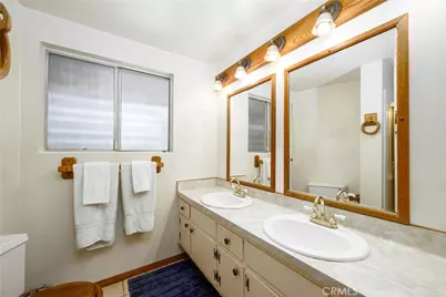 25122 Champlain, Laguna Hills, CA 92653 - Photo 29