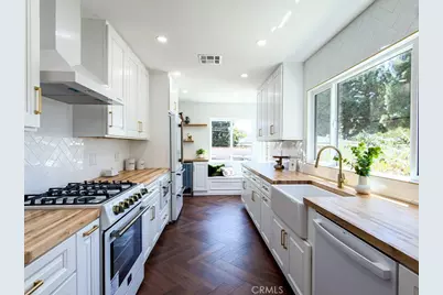527 N Park, Orange, CA 92867 - Photo 5