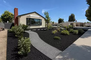 527 N Park, Orange, CA 92867 - Photo 3