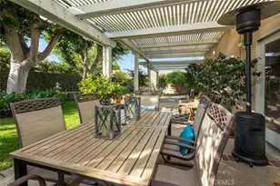 15181 Touraine, Irvine, CA 92604 - Photo 33
