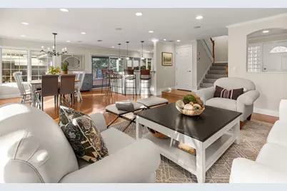 15181 Touraine, Irvine, CA 92604 - Photo 19