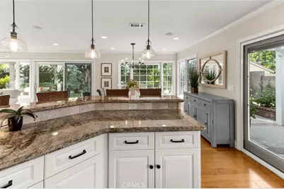 15181 Touraine, Irvine, CA 92604 - Photo 27