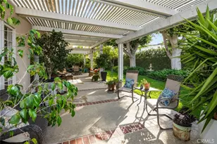 15181 Touraine, Irvine, CA 92604 - Photo 37