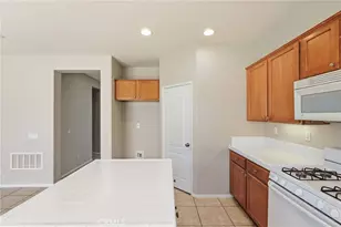 3890 Bluff St, Perris, CA 92571 - Photo 13
