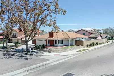 16716 Dory, Cerritos, CA 90703 - Photo 41