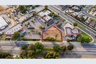 940 Bloomington, Bloomington, CA 92316 - Photo 5