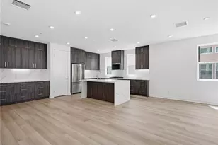 2747 Everly Dr, San Diego, CA 92108 - Photo 9