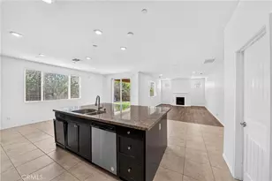 7989 Licorice, Fontana, CA 92336 - Photo 13