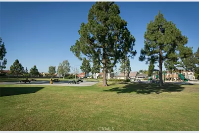 9042 Lemongrass Court, Fountain Valley, CA 92708 - Photo 55