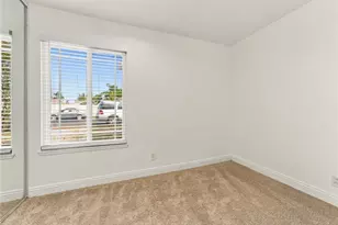 330 W Devonshire Dr, Oxnard, CA 93030 - Photo 17
