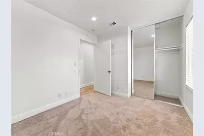 330 W Devonshire Drive, Oxnard, CA 93030 - Photo 19
