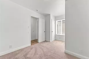 330 W Devonshire Dr, Oxnard, CA 93030 - Photo 21