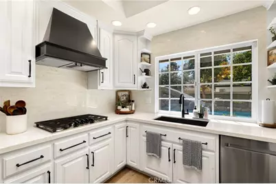 2210 Richmond Street, Santa Ana, CA 92705 - Photo 13