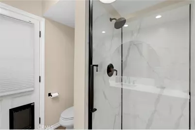 2210 Richmond Street, Santa Ana, CA 92705 - Photo 17