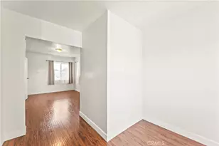 2320 W 25th, Los Angeles, CA 90018 - Photo 33