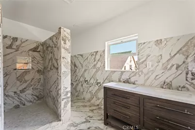 2320 W 25th, Los Angeles, CA 90018 - Photo 21