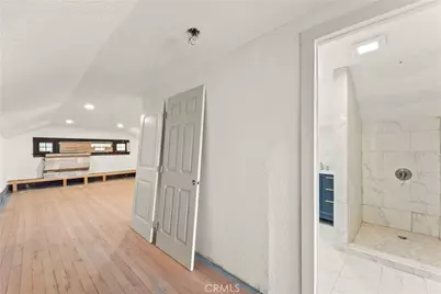 2320 W 25th, Los Angeles, CA 90018 - Photo 23