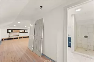 2320 W 25th, Los Angeles, CA 90018 - Photo 23