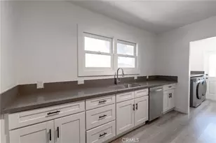 1104 W Palm Ave, Orange, CA 92868 - Photo 15