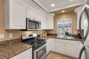 28 Via Contento, Rancho Santa Margarita, CA 92688 - Photo 7