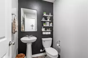 32225 Rambling Ct, Winchester, CA 92596 - Photo 11