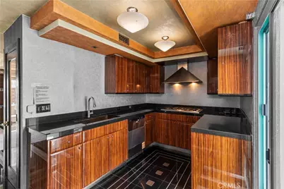 10336 Wilshire #703, Los Angeles, CA 90024 - Photo 17