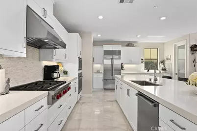 9896 Heron, Fountain Valley, CA 92708 - Photo 13