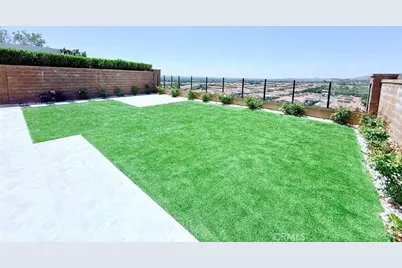 111 Sunnyslope, Irvine, CA 92618 - Photo 23