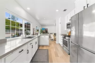 27251 Via Burgos, Mission Viejo, CA 92691 - Photo 19
